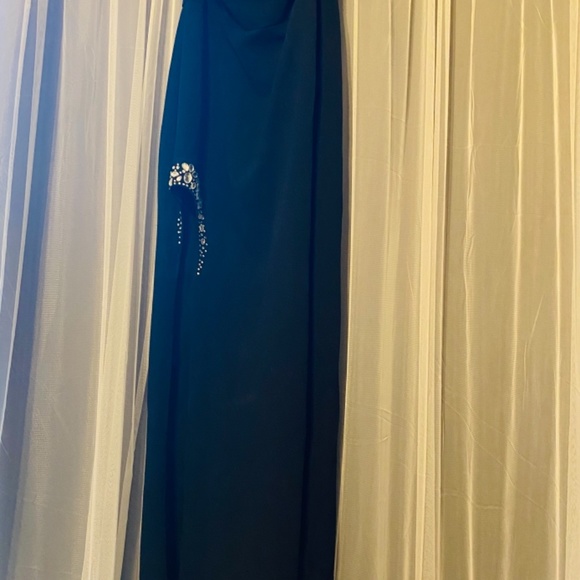 Prom Dress - Picture 2 of 3